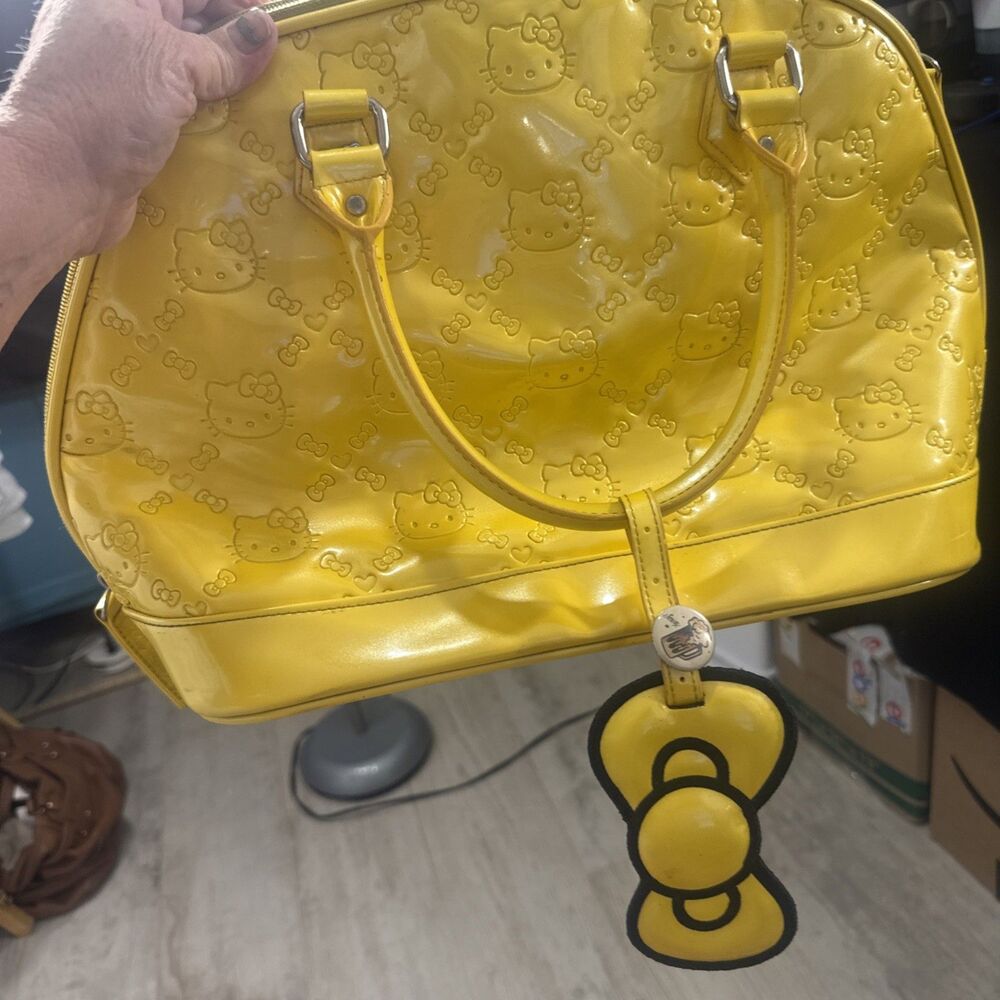 Hello Kitty satchel duffel bag rare Yellow Loungefly Sanrio 2012 Via